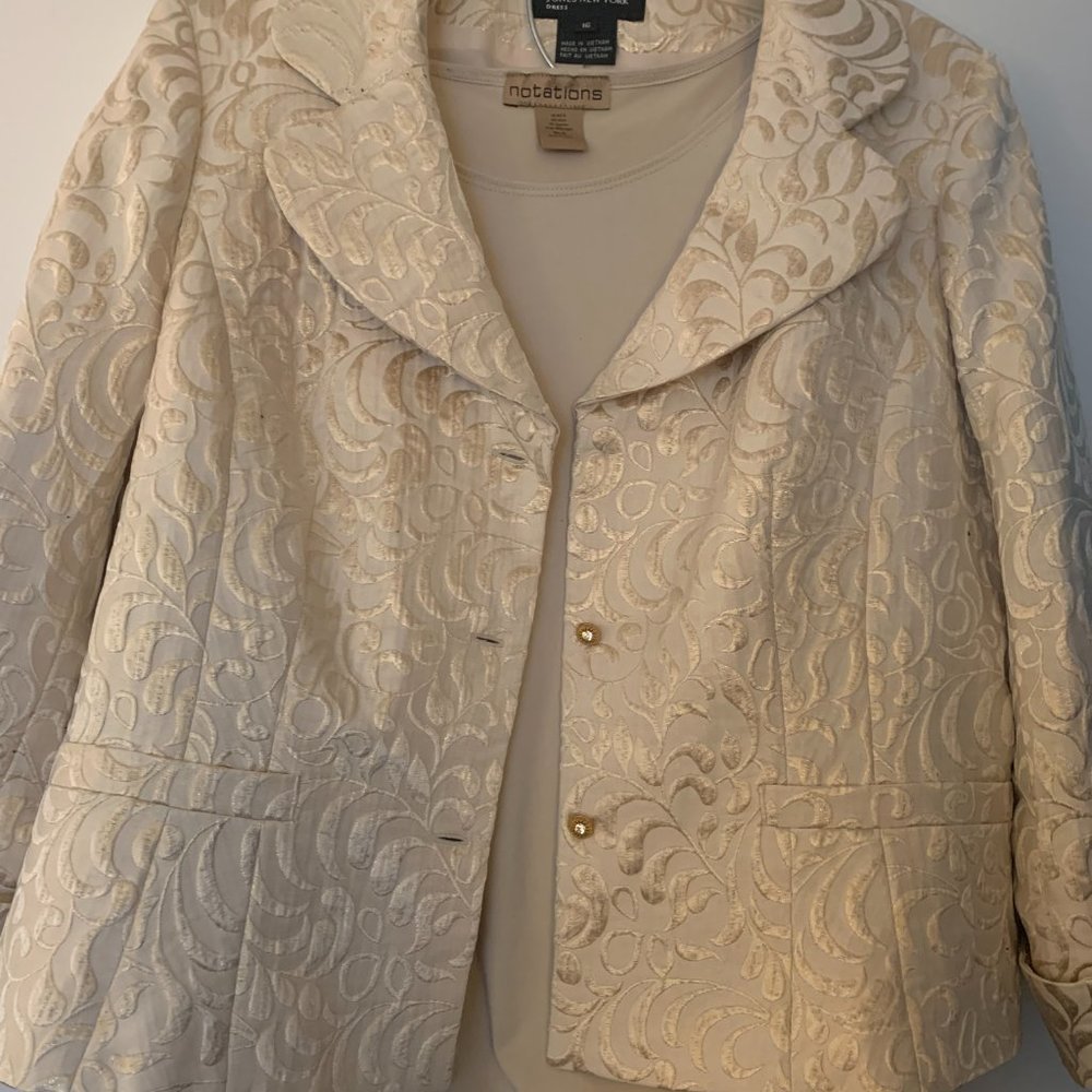 Womens Suit - Picture 2 of 8